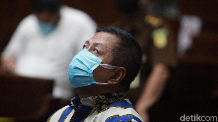 Perantara suap Djoko Tjandra ke Irjen Pol Napoleon, Tommy Sumardi mengikuti sidang tuntutan di Pengadilan Tipikor, Jakarta, Selasa (15/12/2020).