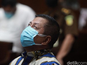 Dituntut 1,5 Tahun Penjara, Tommy Sumardi Akan Ajukan Pleidoi