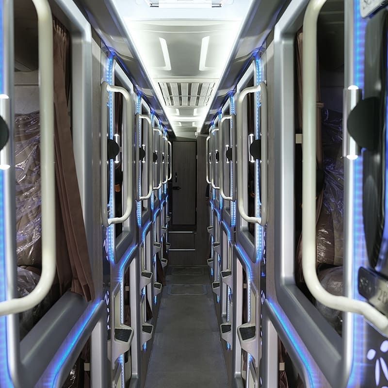 Sleeper bus Adiputro 'Dream Coach'