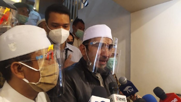 Tak Ditahan, Ketum FPI-Panglima Laskar Selesai Diperiksa Usai 24 Jam