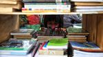 Anak-anak Rusun Koja Mengenal Dunia Lewat Ruang Baca