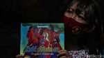 Anak-anak Rusun Koja Mengenal Dunia Lewat Ruang Baca
