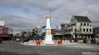 Area Tugu Pal Putih yang menjadi salah satu ikon Yogya itu pun kini cantik tanpa kabel melintang. Pius Erlangga/Detikcom.