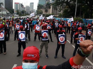 Gelar Aksi Besar-besaran, Ini 3 Tuntutan Utama Buruh