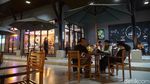 Kafe Hits Tempat Remaja Nongkrong di Perbatasan RI-Malaysia