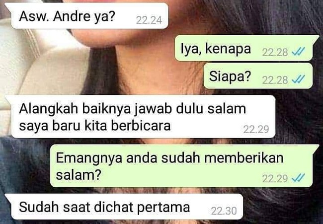 Nulisnya pakai disingkat-singkat sih, bikin si doi gagal paham. Jadi nggak tahu kan dia kalau kamu sebenarnya sudah ngasih salam. Foto: Twitter