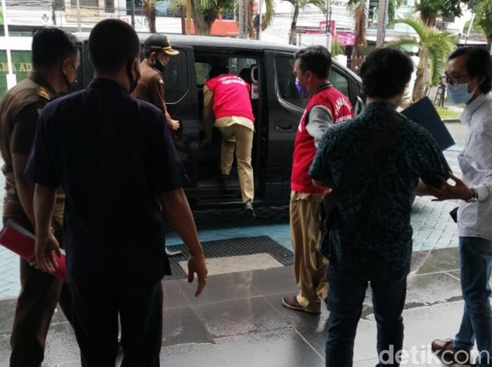 Dugaan Penyimpangan Pengadaan Aplikasi, Tiga Pejabat Pemkot Pasuruan Ditahan