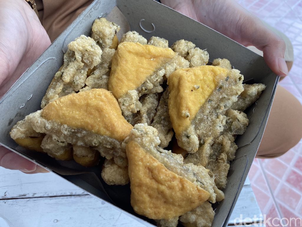 Jajan Tahu Aci Dan Tahu Pletok Yang Kenyal Gurih Khas Tegal