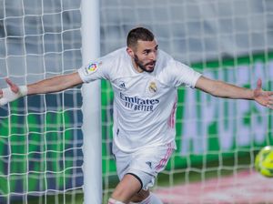 Zidane: Benzema Terbaik