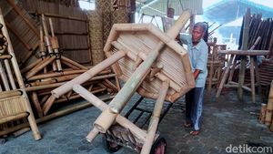 Kisah Perajin Bambu Bertahan Hidup di Tengah Pandemi