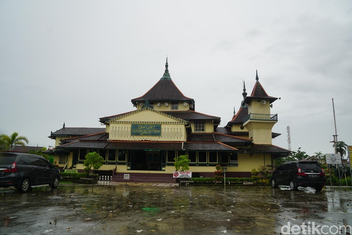 Masjid Jami' Keraton Sambas