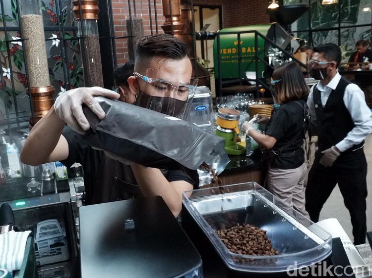 Mengunjungi Kopi Jenderal Jilid II yang Dibuka di Bandung