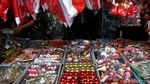 Pernak-pernik Natal Tetap Dicari Pembeli Meski Pandemi