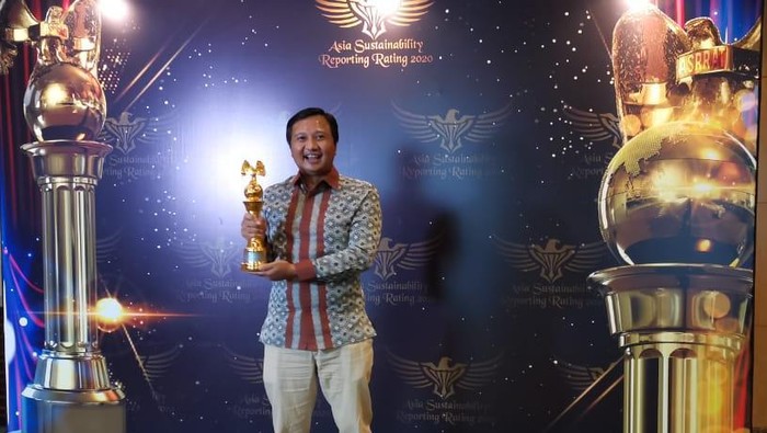Pertamina Group raih 6 penghargaan dalam ajang Asia Sustainability Reporting Rating 2020 yang diselenggarakan oleh National Center for Sustainability Reporting.