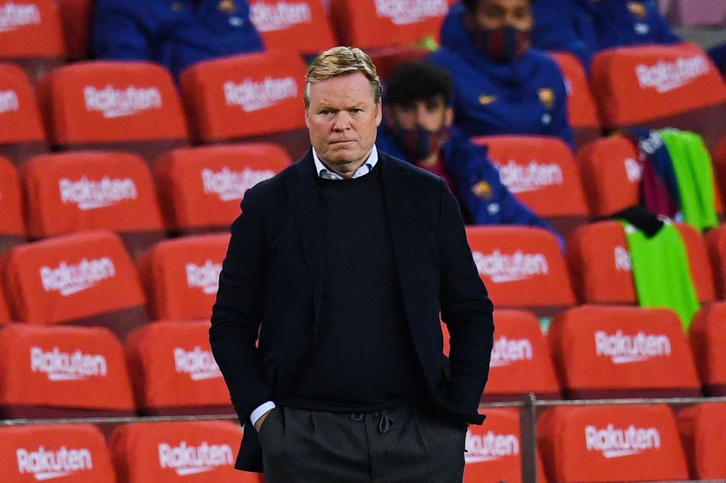 Ronald Koeman BARCELONA, SPAIN - DECEMBER 13: Head coach Ronald Koeman of FC Barcelona looks on during the La Liga Santader match between FC Barcelona and Levante UD at Camp Nou on December 13, 2020 in Barcelona, Spain. (Photo by David Ramos/Getty Images)