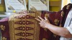 Potret Desa Tenun yang Kainnya Favorit Warga Brunei