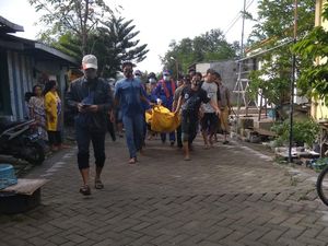 Bocah 12 Tahun yang Terseret Arus Kali Lamong Ditemukam Tewas