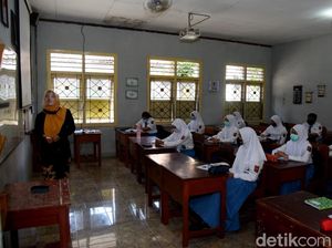 Uji Coba Belajar Tatap Muka di Banyuwangi Dihentikan Mulai Hari Ini