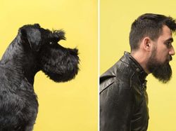 10 Momen Majikan Kembaran dengan Anjing Peliharaan, Cute!