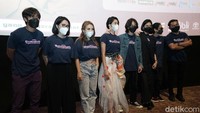 Para bintang film Generasi 90an Melankolia saat ditemui di Epicentrum belum lama ini. Pool/Palevi S/detikFoto.