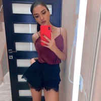 Selebgram dengan followers mencapai 10 ribu itu menikam ibunya dengan pisau dapur. Kabarnya sang ibu setelah ditikam tidak langsung meninggal Foto: dok. Instagram