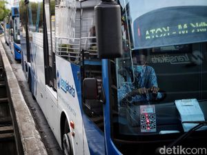 PSBB Ketat Jakarta, TransJakarta Beroperasi Hingga Pukul 20.00