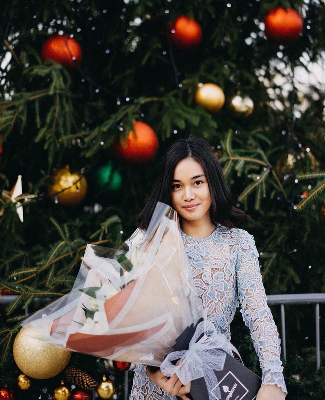 Walau usianya terbilang masih muda, Farah Puteri memiliki cukup banyak pengalaman menarik terkait pemerintahan. Farah sempat menjalani masa magang di Direktorat HAM dan Kemanusiaan serta Direktorat Jendral Kerjasama Multilateral Kementerian Luar Negeri. (Foto: Dok Pribadi)