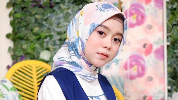 hijab lesti Koleksi hijab Lesti Kejora