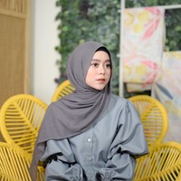 Nomor lima ditempati Lesti Kejora. Pedangdut terkenal asal Indonesia ini mendapat predikat Golden Face. Foto: Instagram @lestidaily