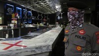 Sebelumnya, unit usaha ini sempat mendapatkan surat peringatan hingga 3 kali. Penutupan berlangsung untuk kurun waktu 3 X 24 jam.