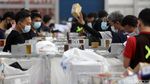 Melihat Gudang E-Commerce Lazada