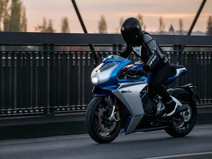 MV Agusta Superveloce Alpine