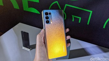 Untuk menghasilkan warna-warna yang unik, Oppo menggabungkan teknologi Diamond Spectrum dan Reno Glow. Foto: Virgina Maulita Putri/detikINET