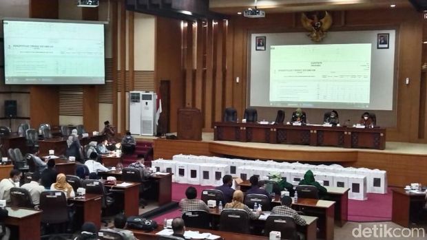 Rekap Final Menangkan Sanusi-Didik, Rival Ajukan Keberatan di pilbup malang
