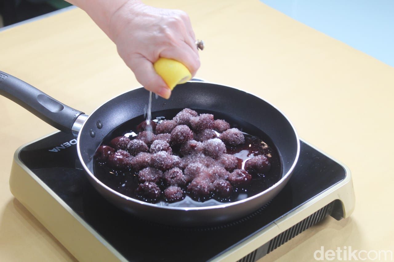 Resep Cherry Jubilee, Saus untuk Dessert Natal Istimewa