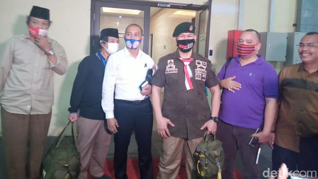 Ruslan Buton keluar dari rutan Bareskrim Polri.