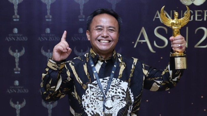 Sekda Sumedang Herman Suryatman