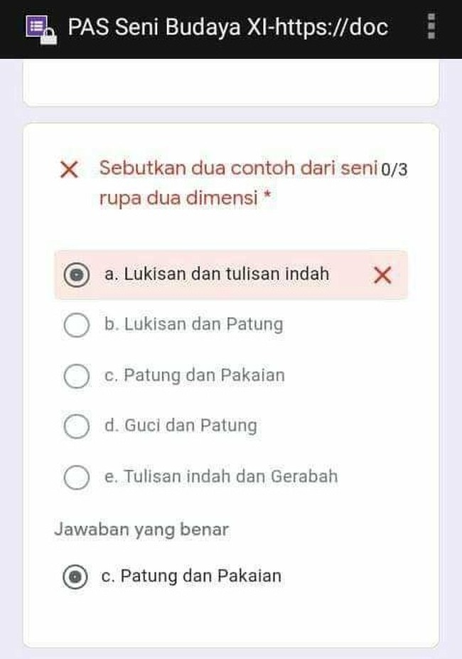 Mungkin yang bikin soal lagi halu nih. Para muridnya auto pusing tujuh keliling deh.. Foto: Twitter/@txtdaripelajar
