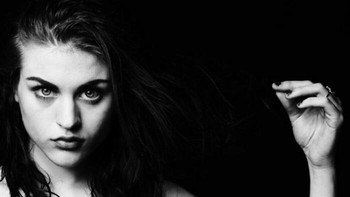 Anak perempuannya Kurt Cobain bahkan sudah berusia 28 tahun. Foto: via Bored Panda