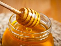 Madu Asli atau Palsu? Coba 5 Tes Sederhana Ini di Rumah