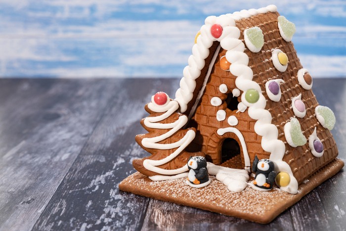 Tips Bikin Rumah Kue Jahe yang Kokoh Buat Rayakan Natal