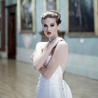 Wanita 31 tahun itu pun pernah bekerja dengan WHO dalam meriset pandemi ini ketika virus COVID-19 baru muncul. Foto: Instagram @carina_tyrrell_official