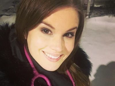 10 Foto Dokter Cantik Juara Miss England, Ikut Andil Bikin Vaksin COVID-19