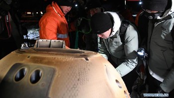 Pada 1 Desember wahana ini mendarat di bagian utara Mons Rumker di Oceanus Procellarum yang berada di sisi dekat Bumi. Wilayah ini dipilih karena tidak pernah digali sebelumnya. Foto: Xinhua/Ren Junchuan