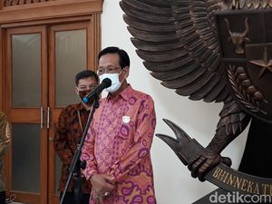 Kick Off Vaksinasi COVID-19 di Yogya, Ini Wejangan Sultan HB X