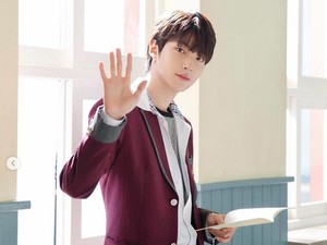 Perankan Seo Jun di True Beauty, Begini Perubahan Penampilan Hwang In Yeop