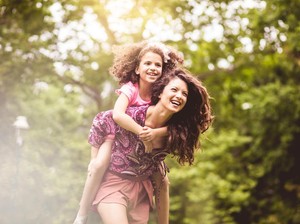 Kisah Ibu Tiri yang Ketulusannya Diragukan, Endingnya Bikin Haru