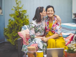 Spesial Hari Ibu: Kisahku Dibesarkan Ibu Tiri Membuatku Jadi Anak Mandiri
