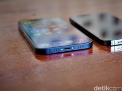 iPhone 12 dan iPhone 12 Pro Biru, Pilih Mana?