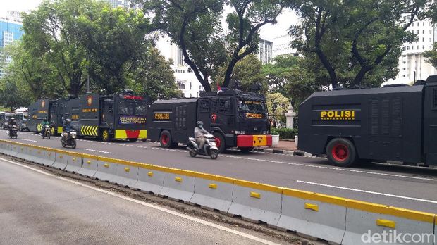 Jelang Aksi 1812, Begini Suasana di Kawasan Patung Kuda Jakpus